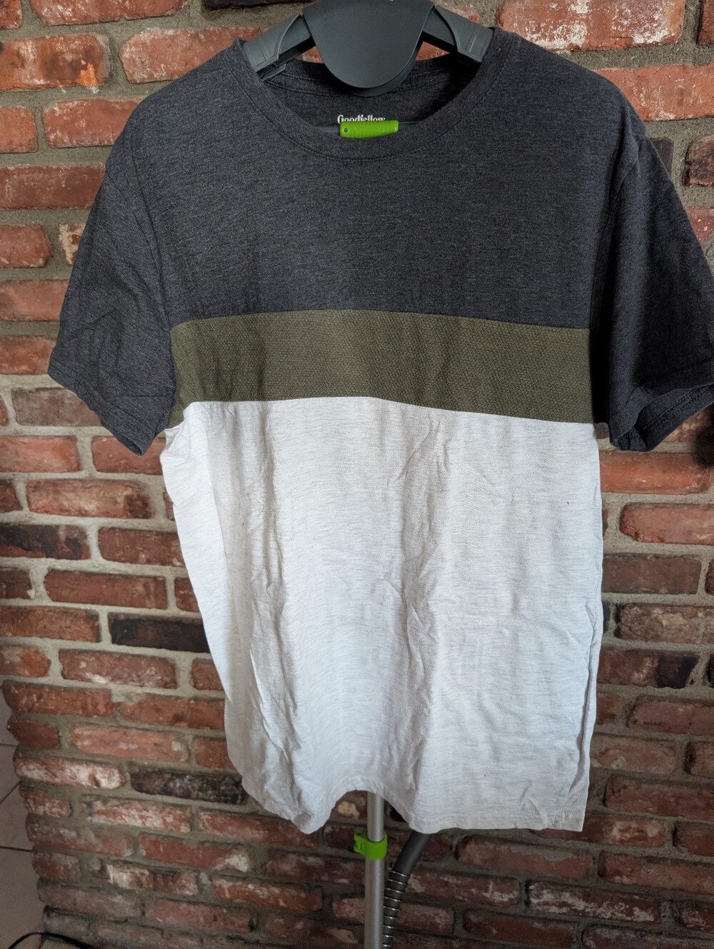 Goodfellow & Co Colorblock Crew Neck T-Shirt